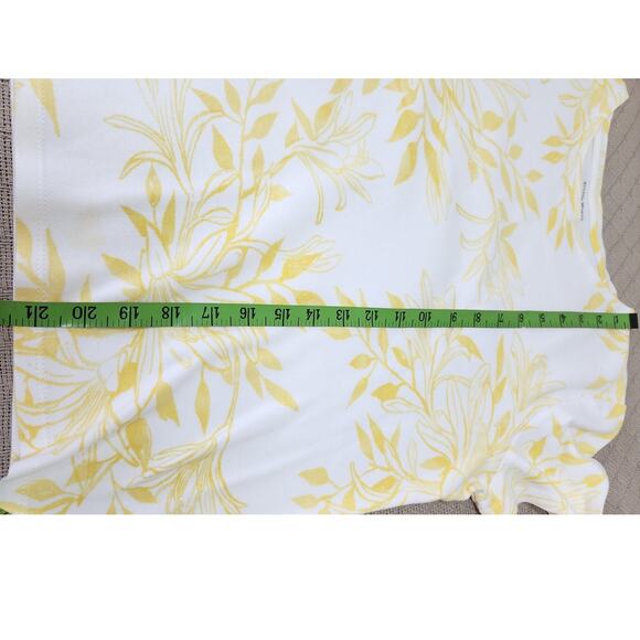 Studio Works Yellow and White Hibiscus Floral Blouse  Short Sleeve Women's Small - Picture 8 of 12